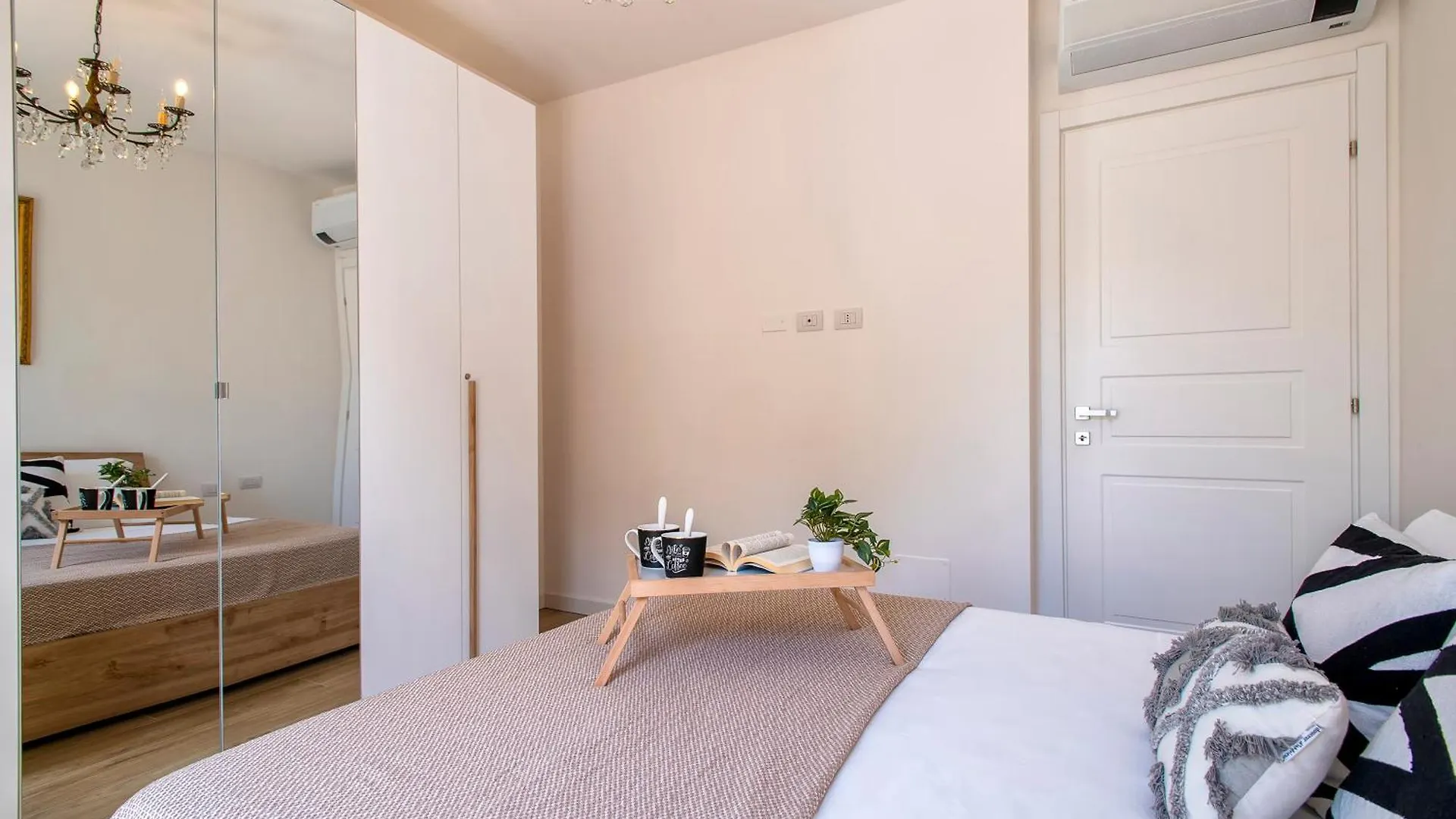 Apartment Delia'S Home Alghero Italien